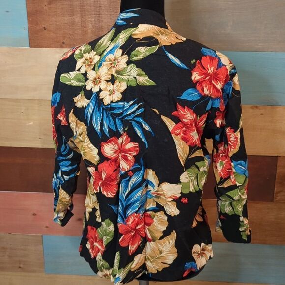 Small tropical button-down blouse 3/4 sleeve - Picture 4 of 6